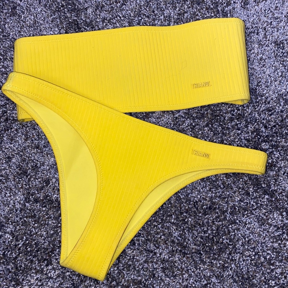 Triangl Swimsuit READ CAPTION
